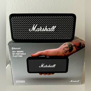 Marshall hand held speaker